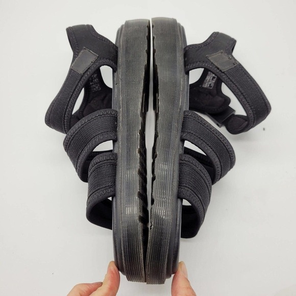 Sandals_&_Flip_Flops